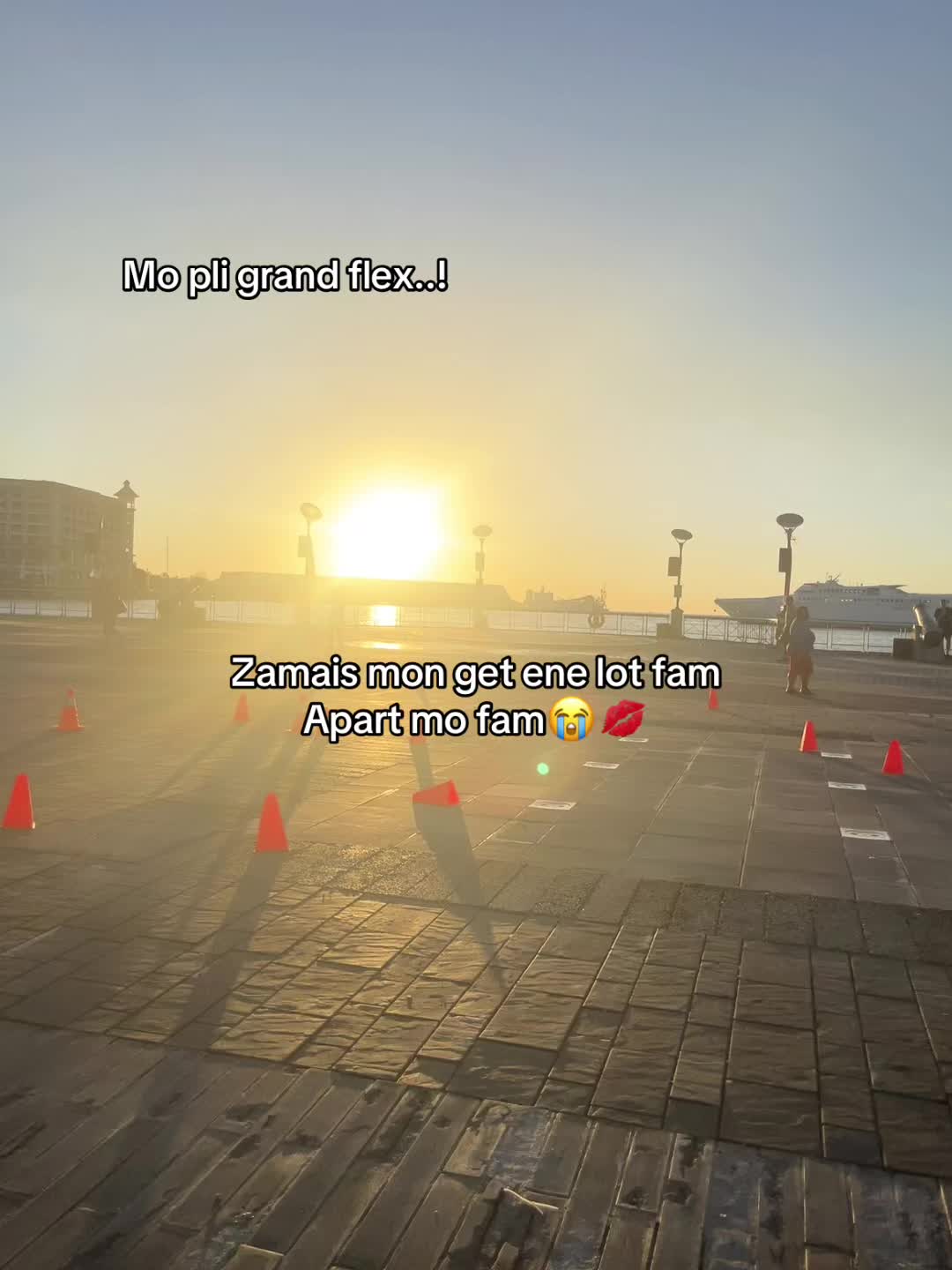 @๐
๐๐ก๐๐ฌ๐ถ ๐ฌ๐ฃ๐ฃ๐ฆ๐ ๐ฆ๐๐ฉ๏ฃฟ