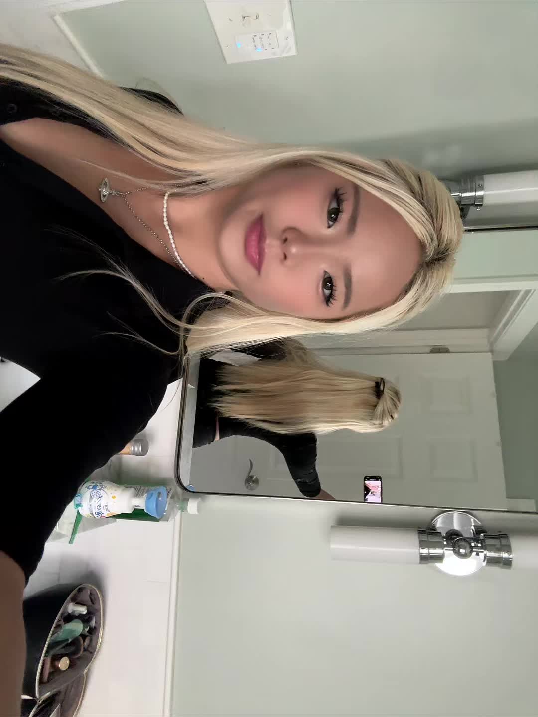 @Hi