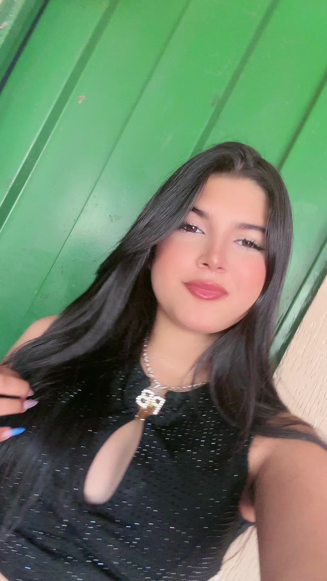 @helloa