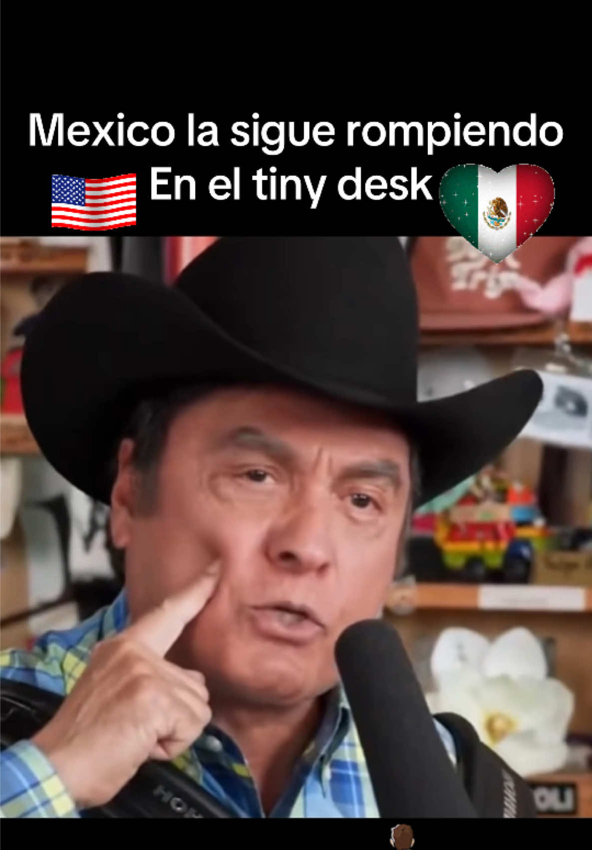 @Reyesmx