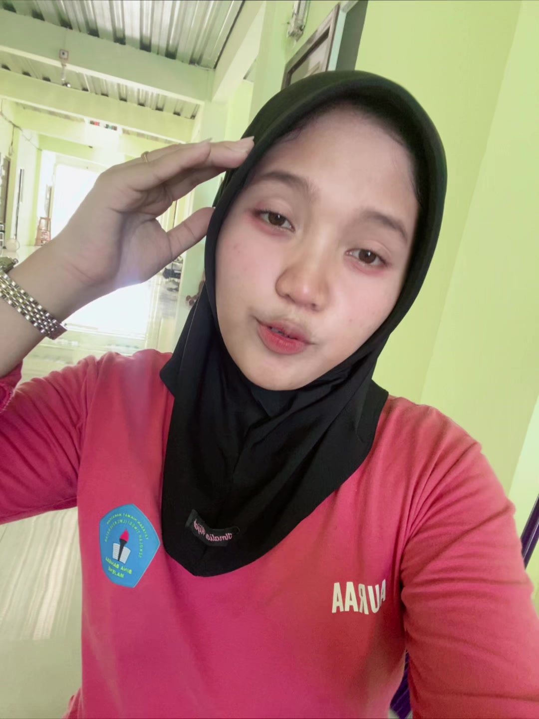 @Auraaa__