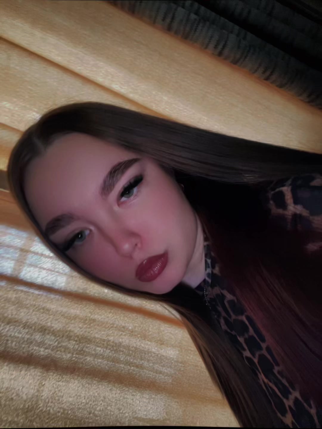 @viks_lips
