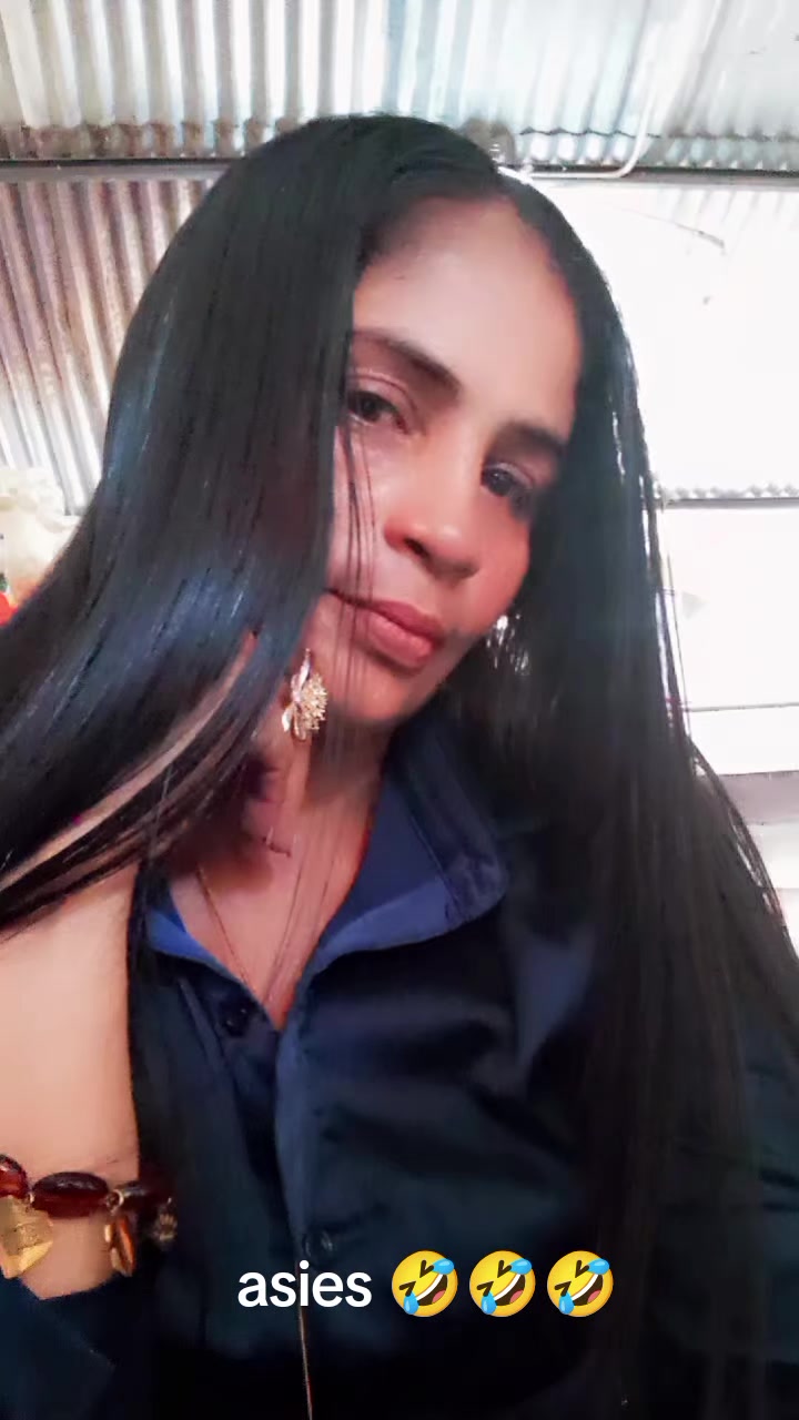 @Mar&iacute;a Castro 😘😘😘😘