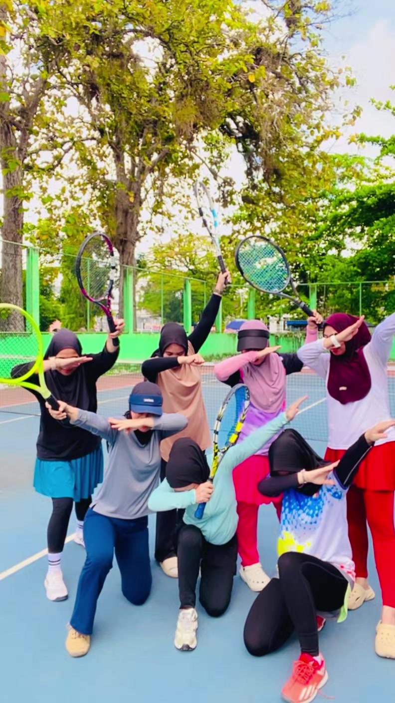 @devi aqila