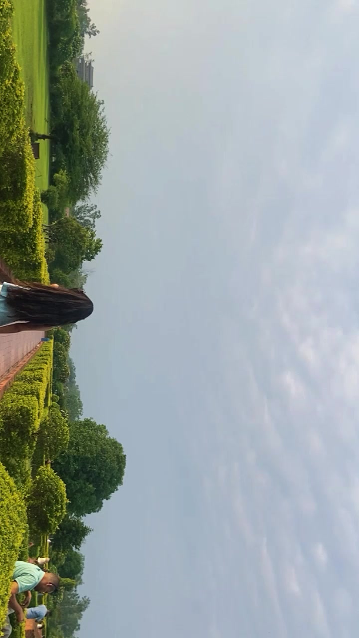 @_