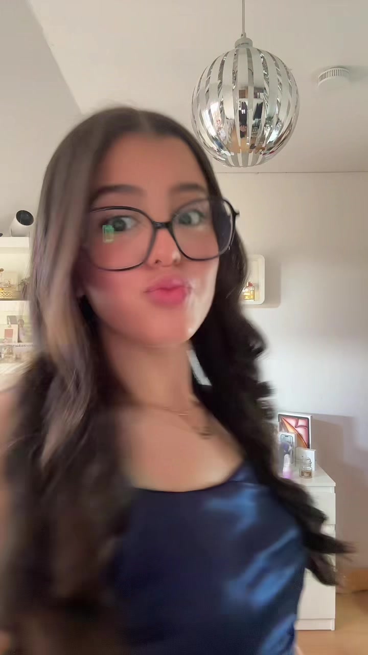 @𝐚𝐦𝐢𝐫𝐚.𝐛𝐦𝐚