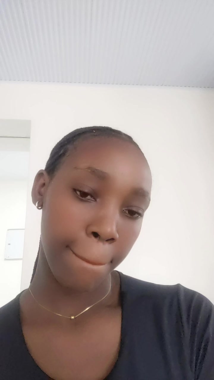 @Niwemfura Sandrine