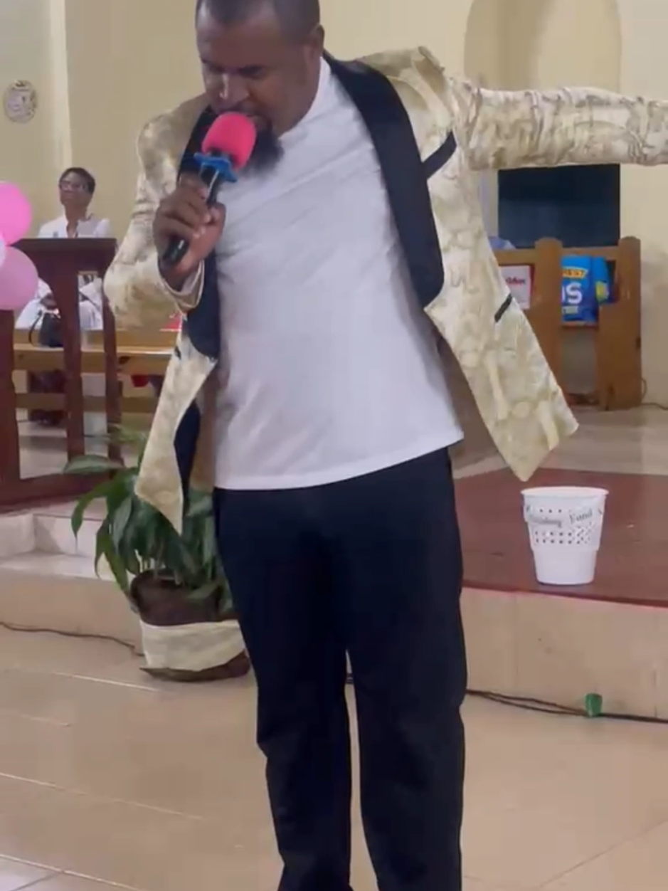 @Evangelist Min.Darren Grant