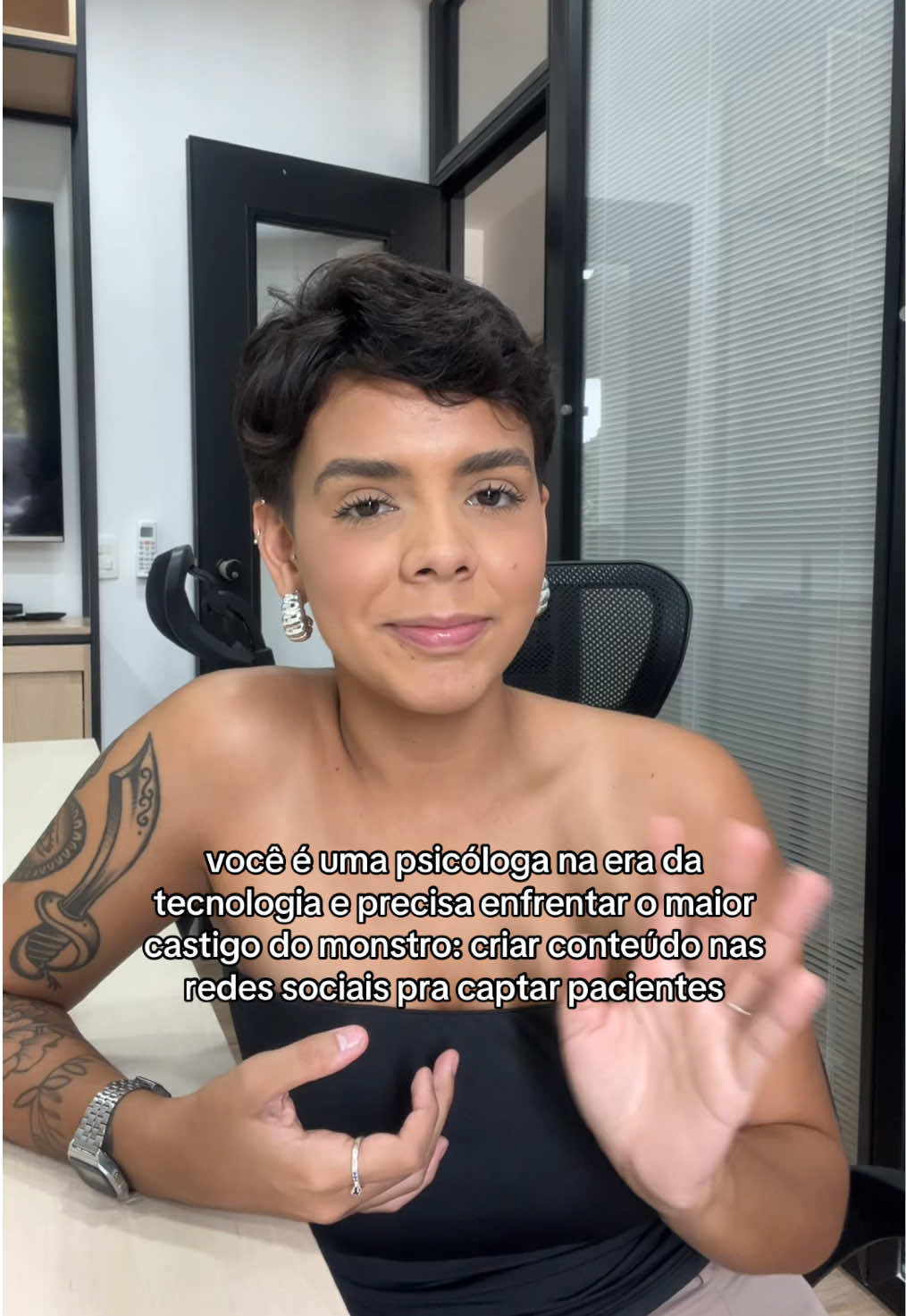 @Elisa