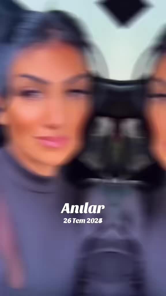 @𝓜.