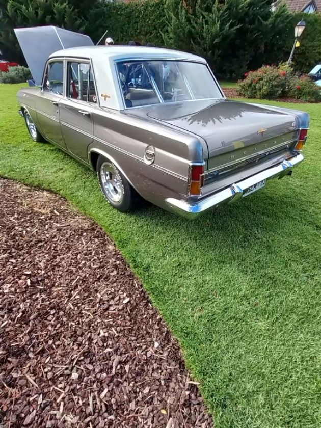 @Ian Finlay71