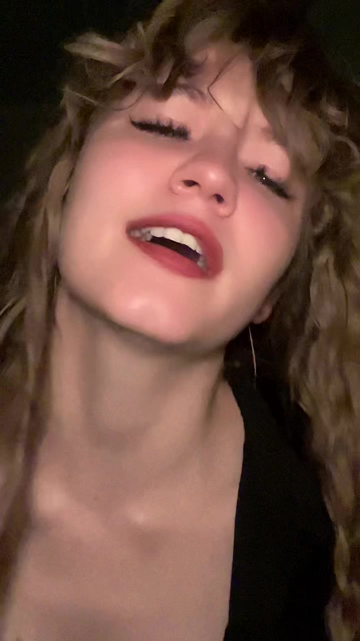 @Тут Аньёп