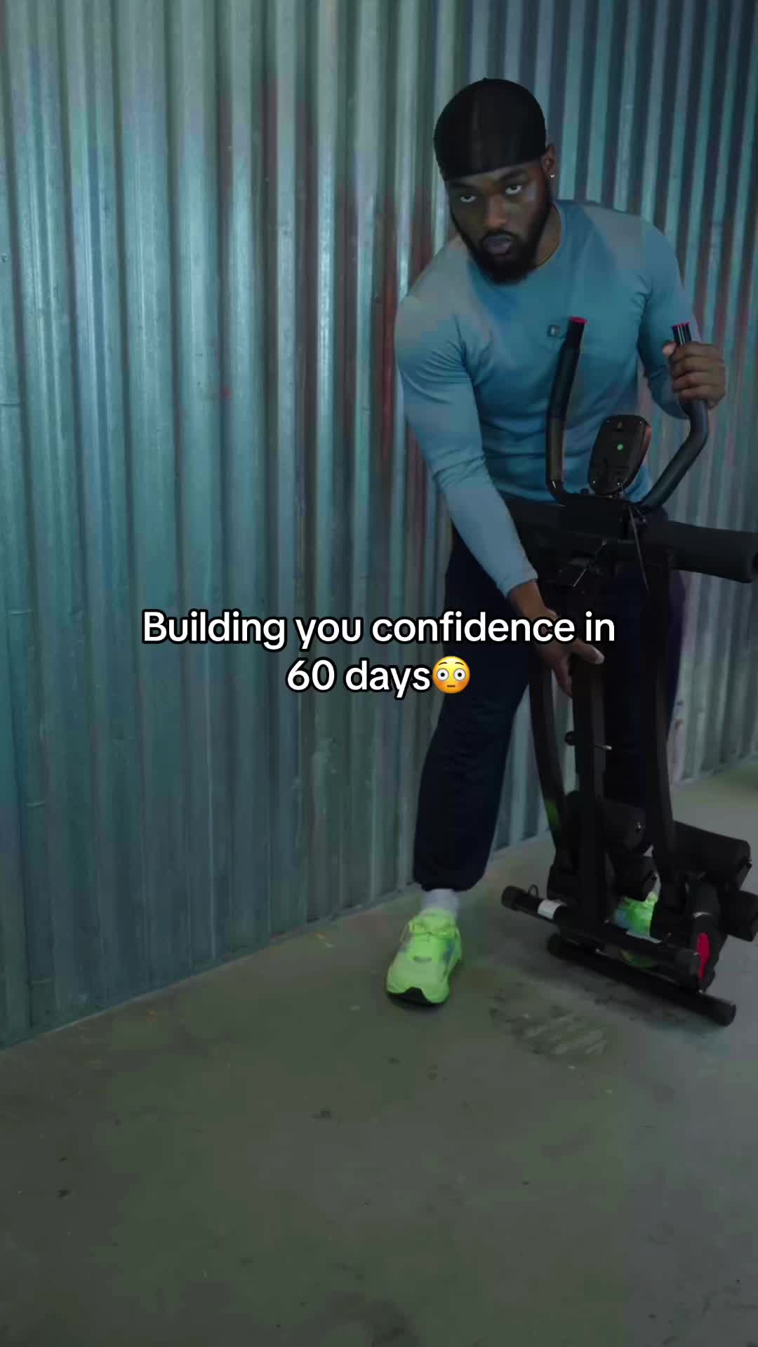 @PERSONAL TRAINER