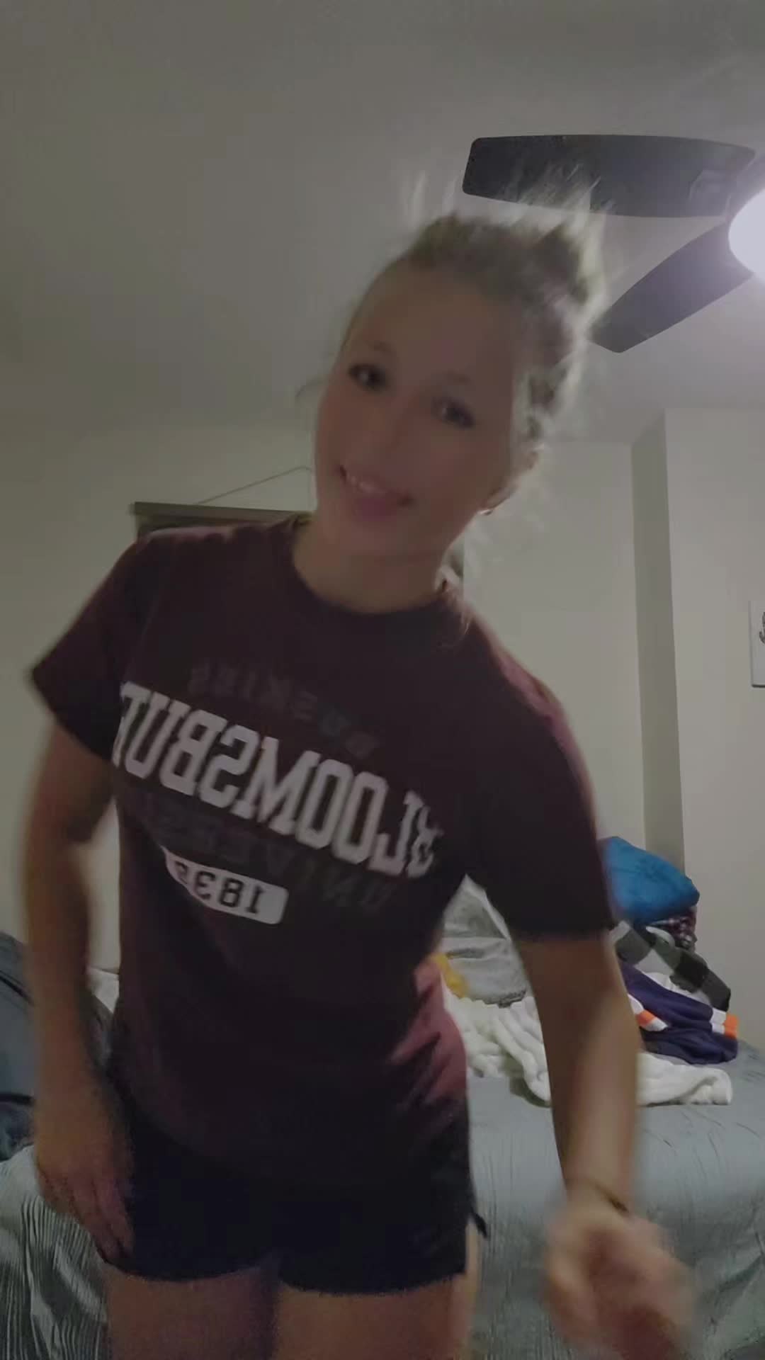 @y0unghocentral1