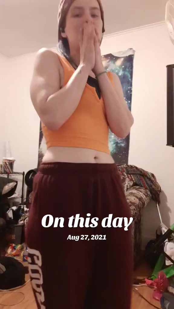 @pineappleonpizza