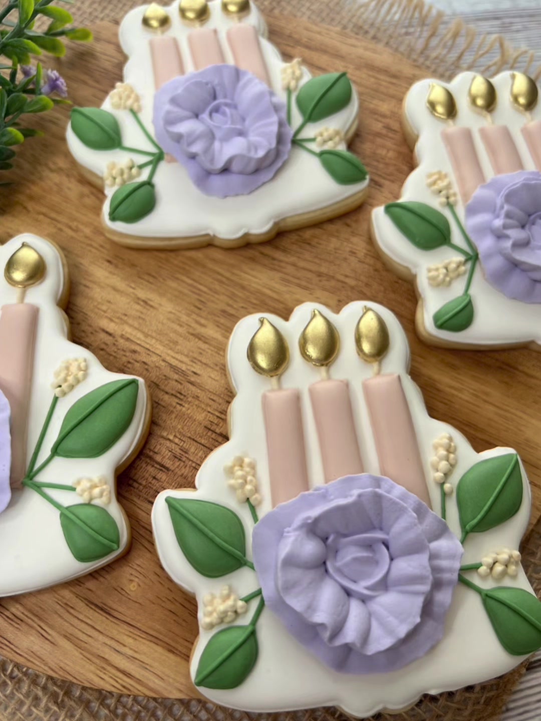 @sweetcrumbs.designs