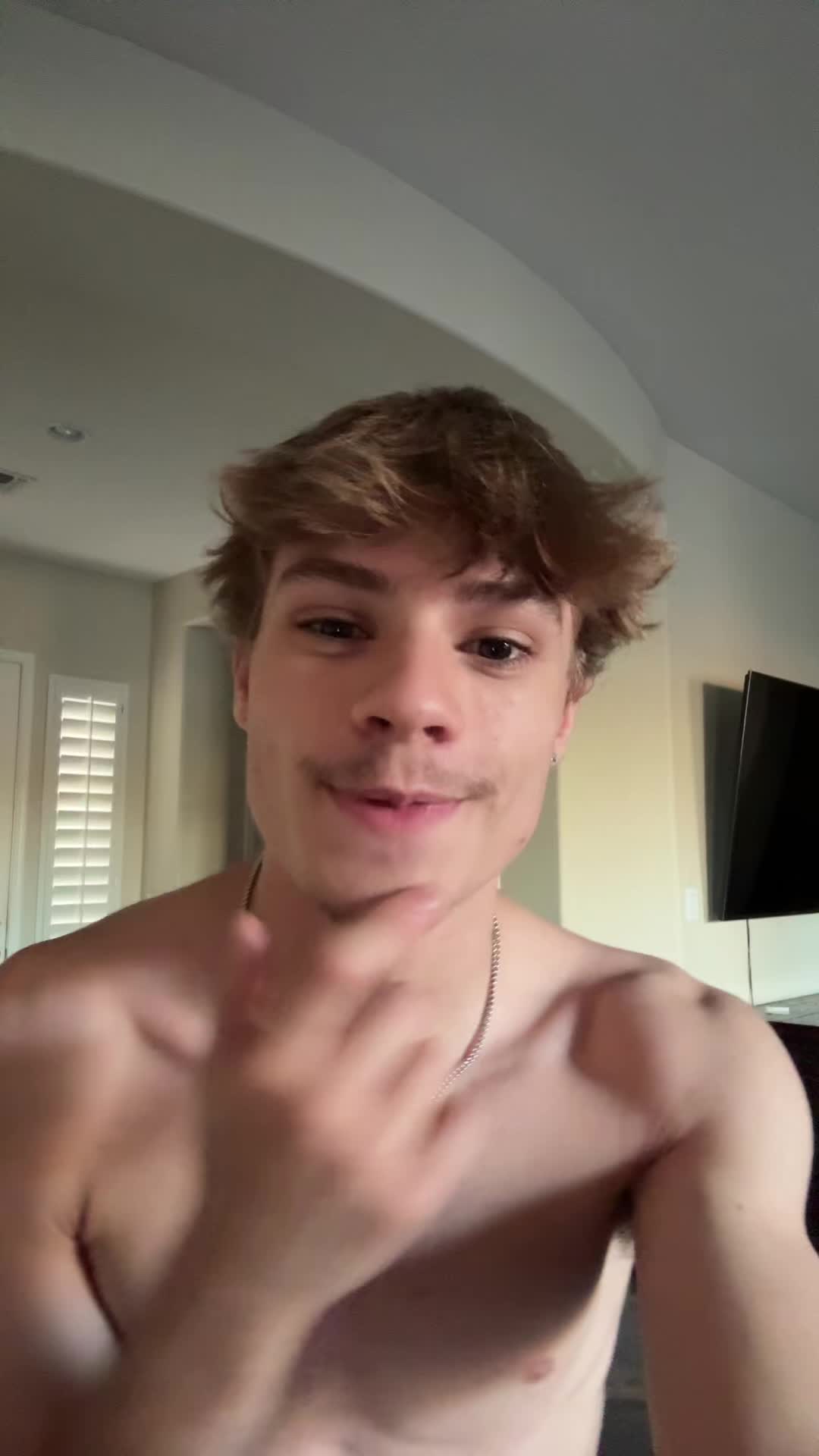 @Isaac Jon