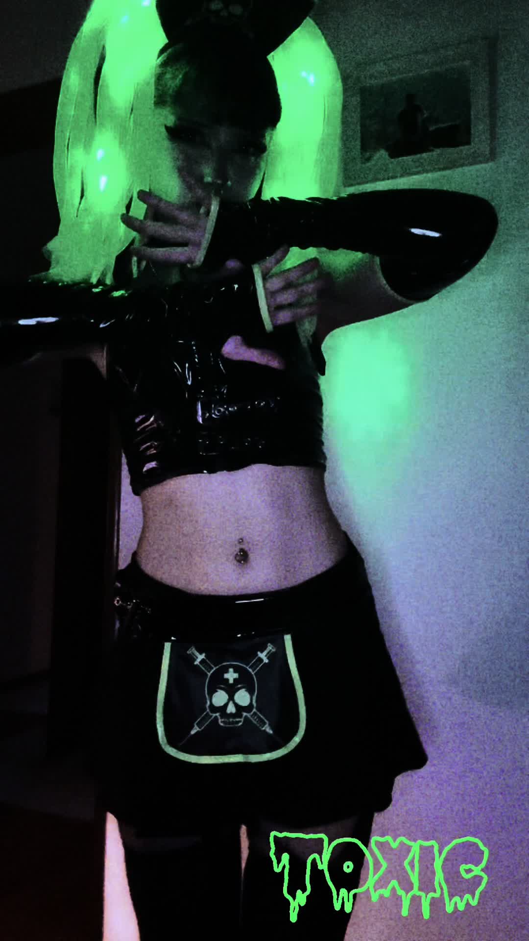 @&dagger; littl3.ghost &dagger;