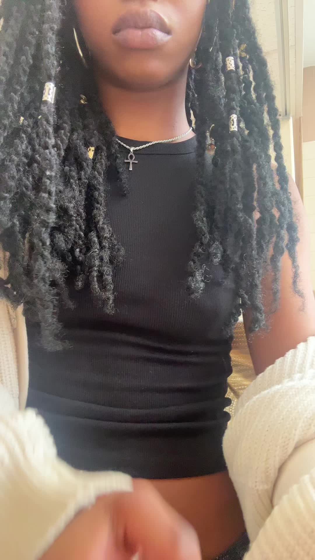 @Madi