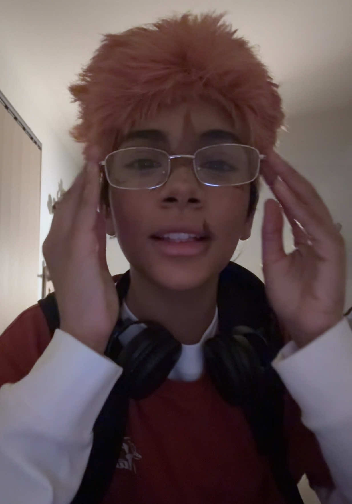 @V4NE
