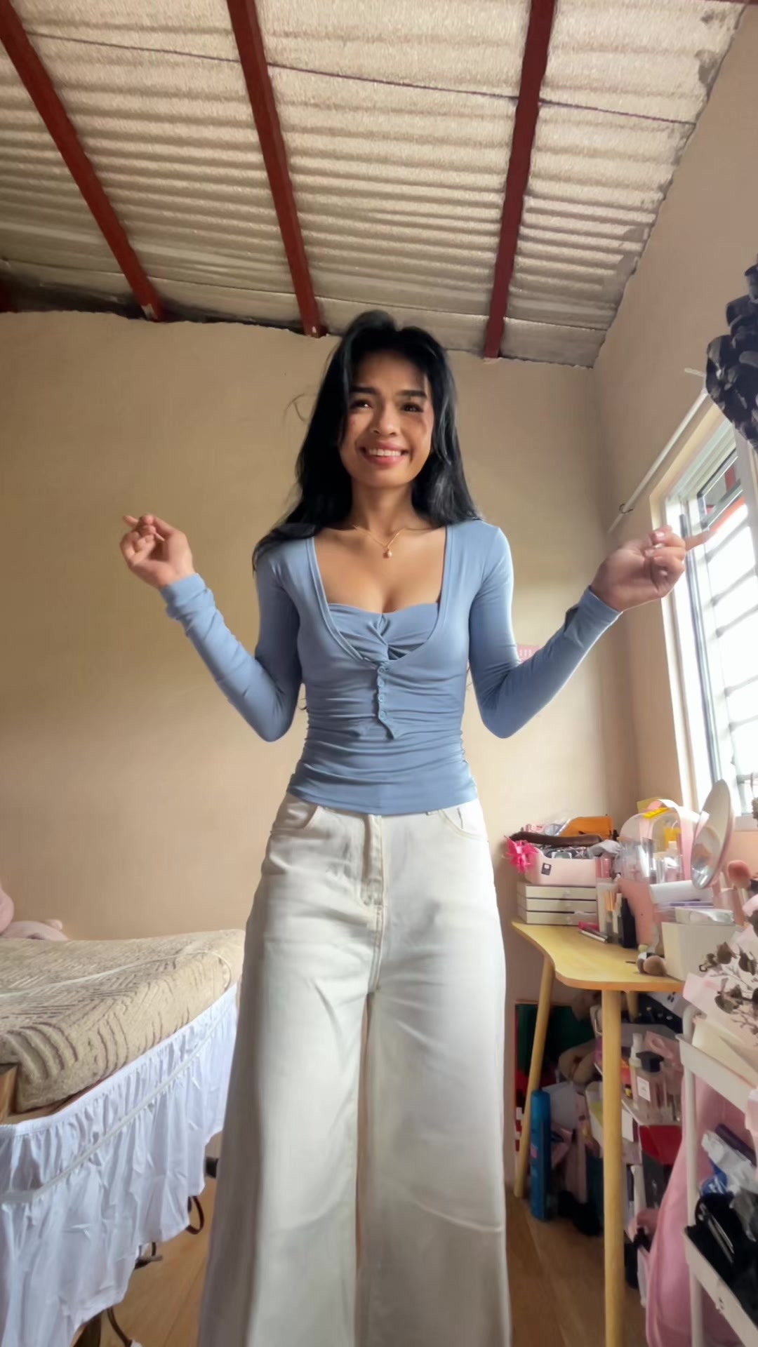 @@ishaaemeyyyy on ig