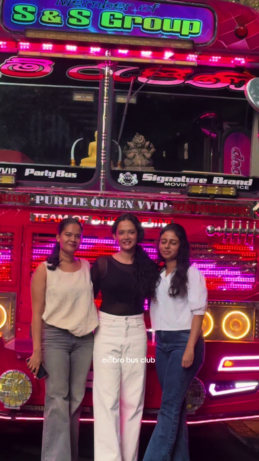@කවී🇧 🇷 🇴 🄱🅄🅂 𝐂𝐋𝐔𝐁