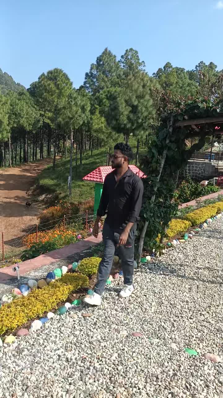 @mrsikkushekh