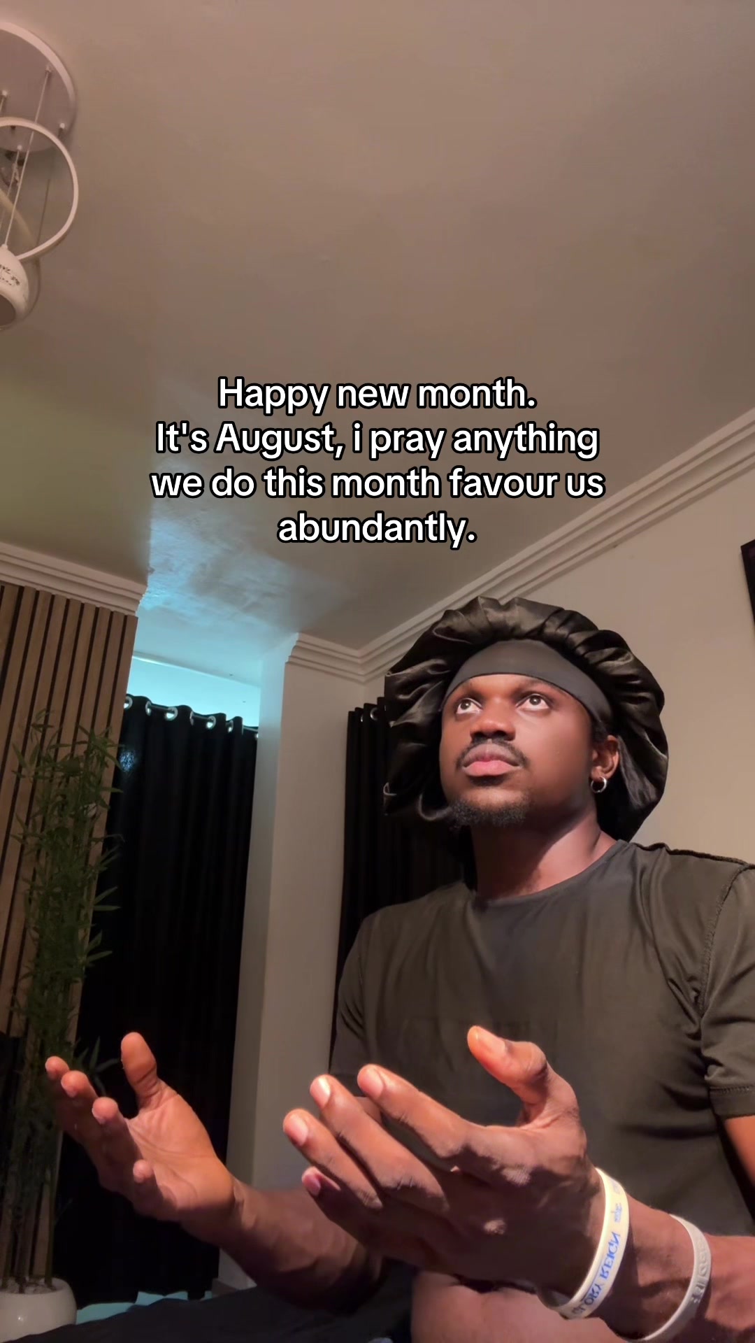 @Favour uche🧃