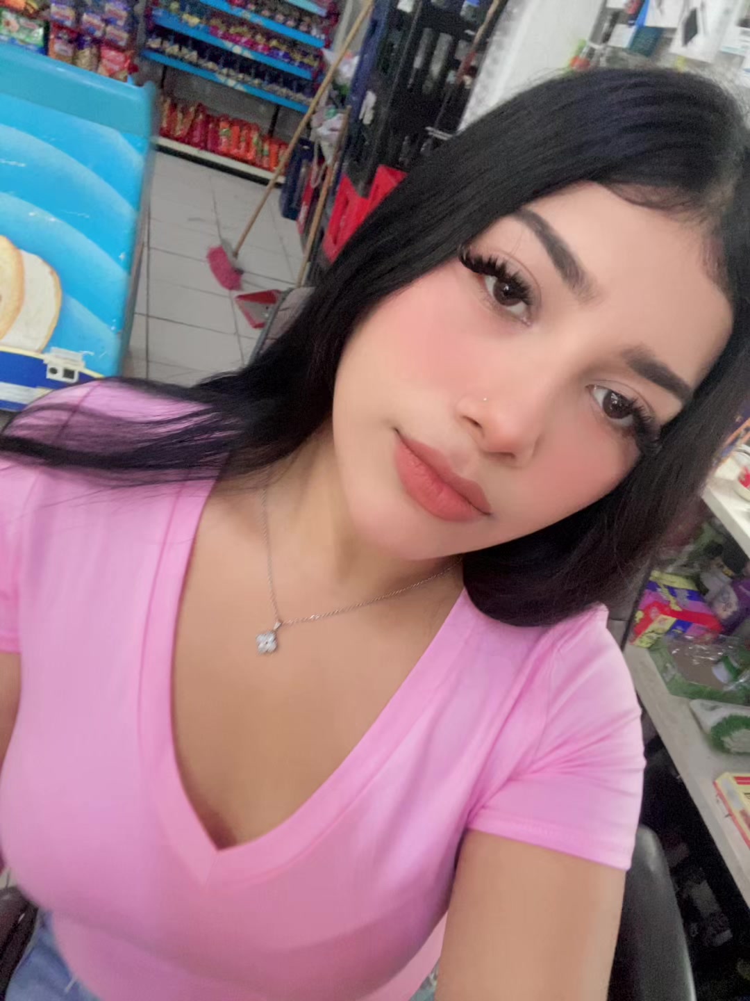 @✰