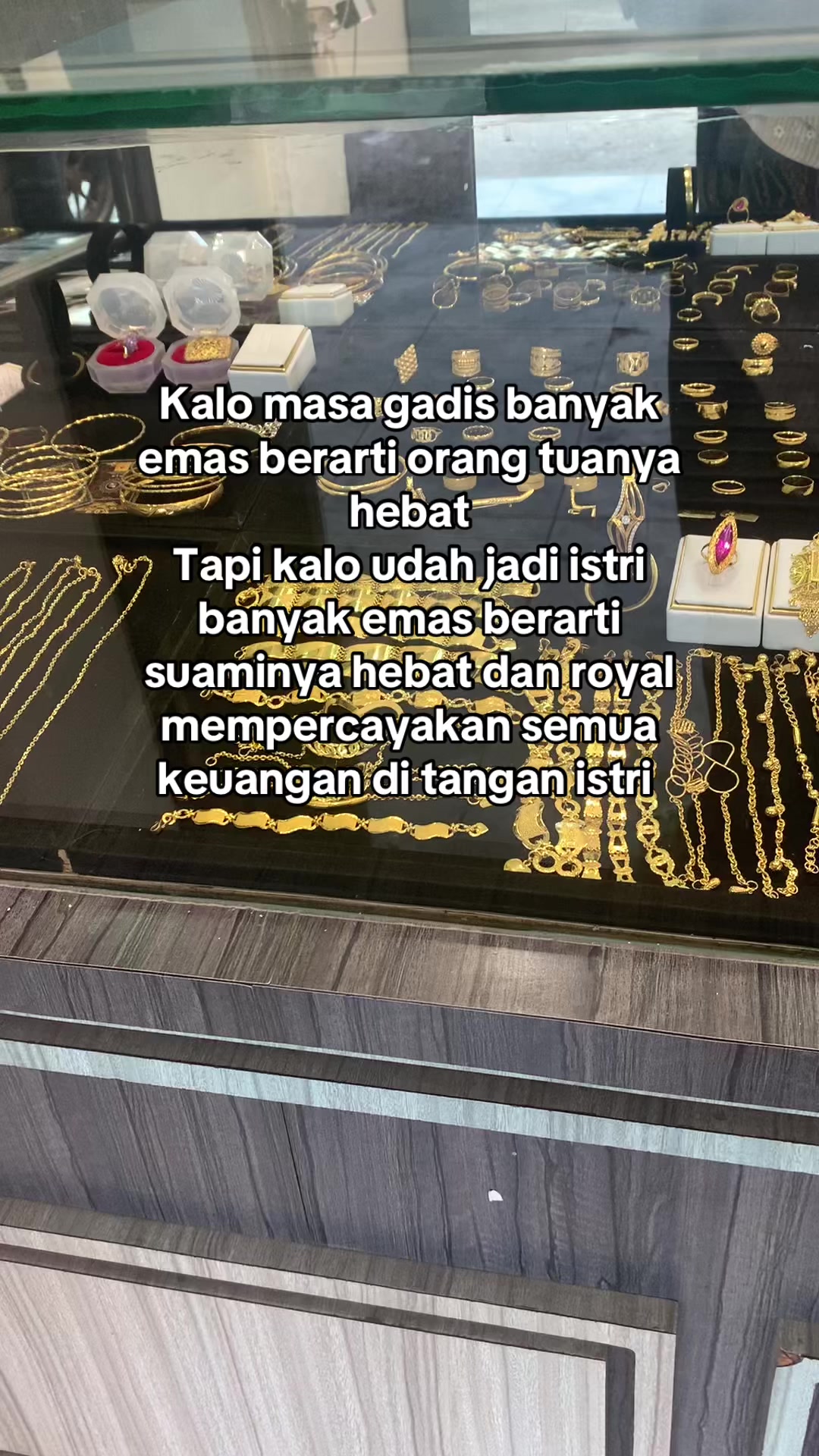 @OlshopLarisManis12