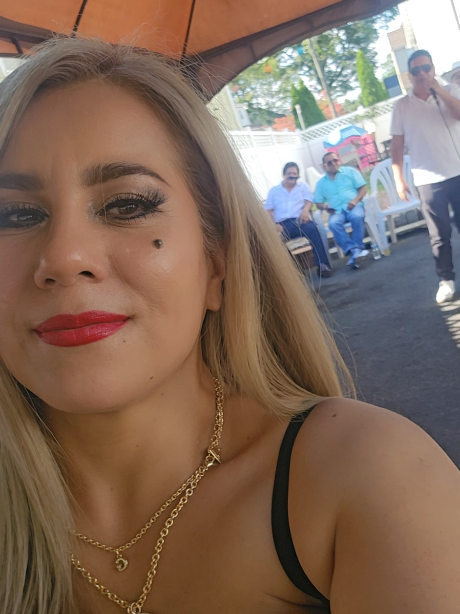 @KSandra Moya