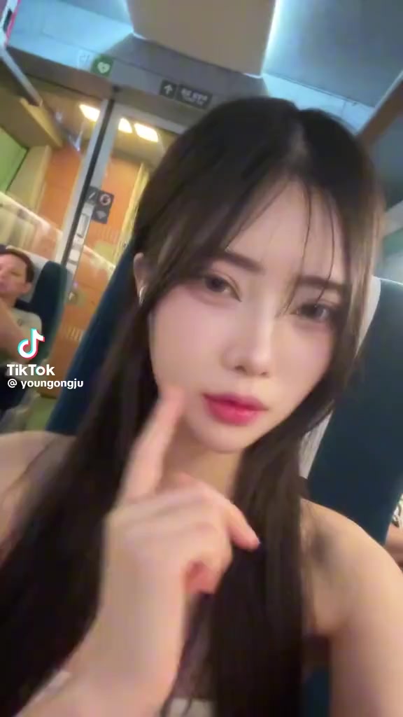 @윤공주