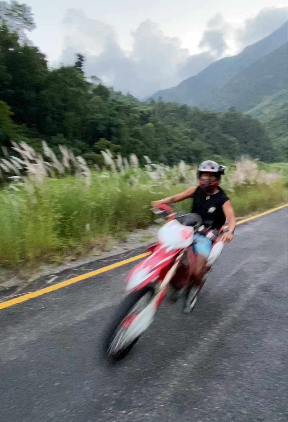 @Rabin Vlogs🇳🇵