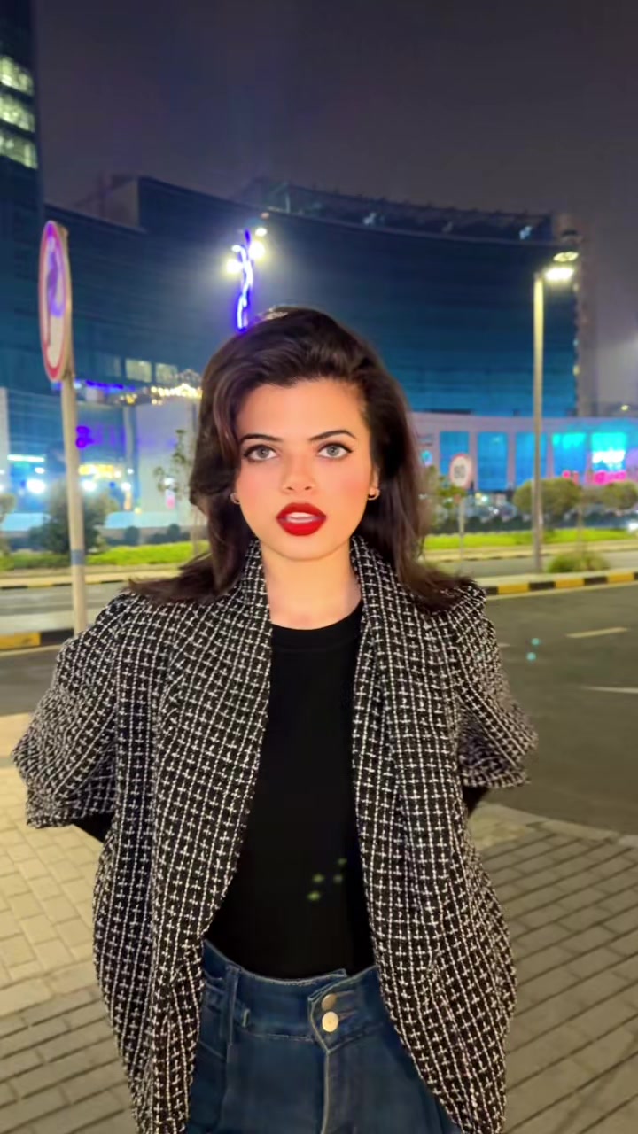 @Who is Arpana Sharma 🧿
