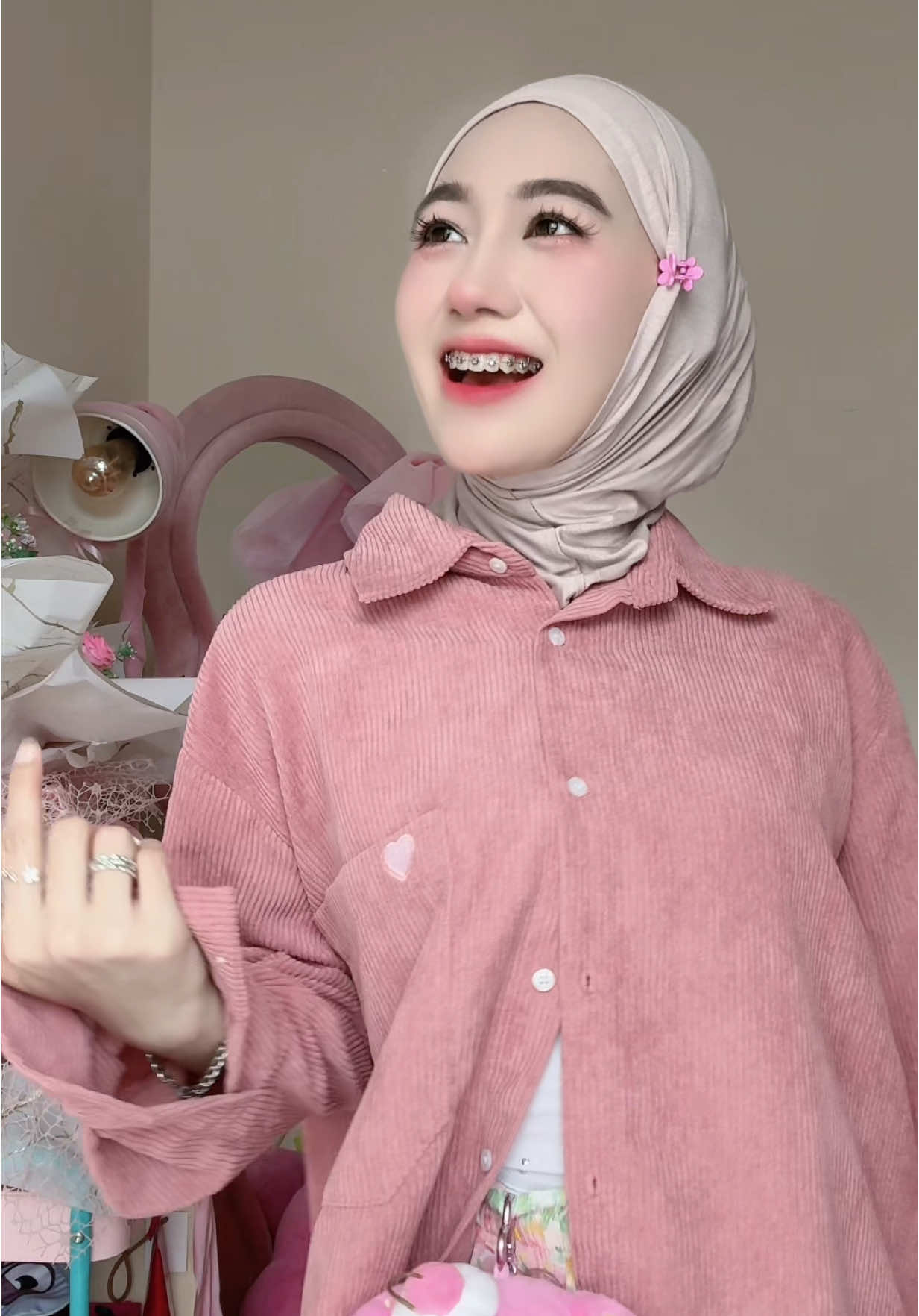 @Galyas