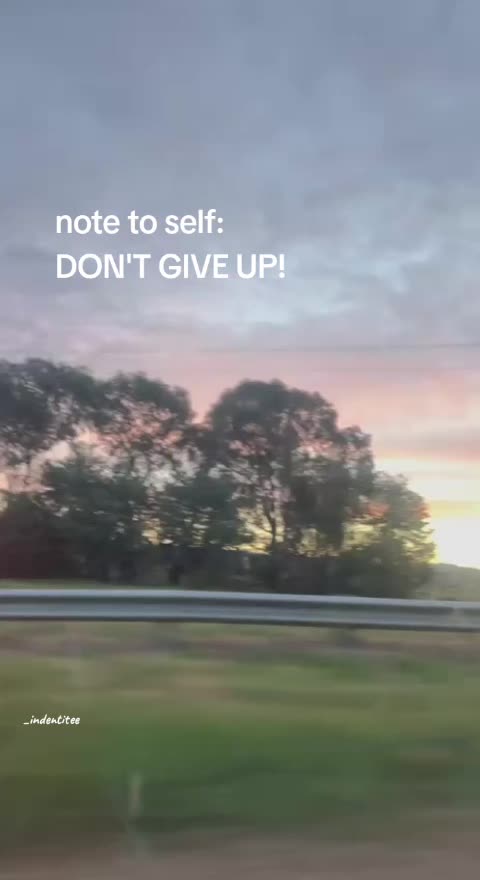 @_identitee