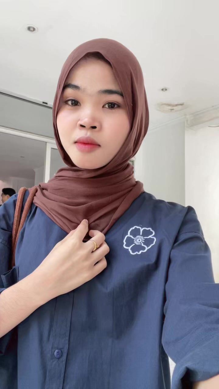 @Febriyy