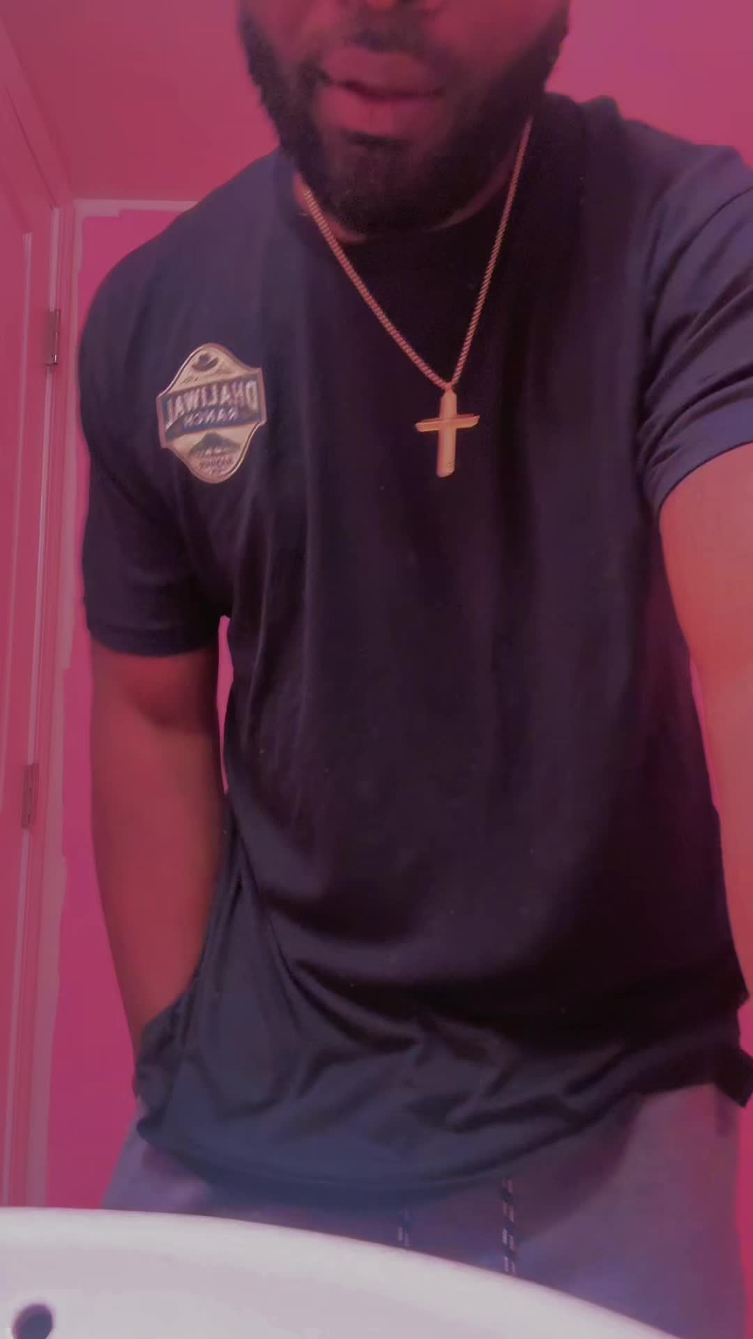 @ChrisPlusSix🖤