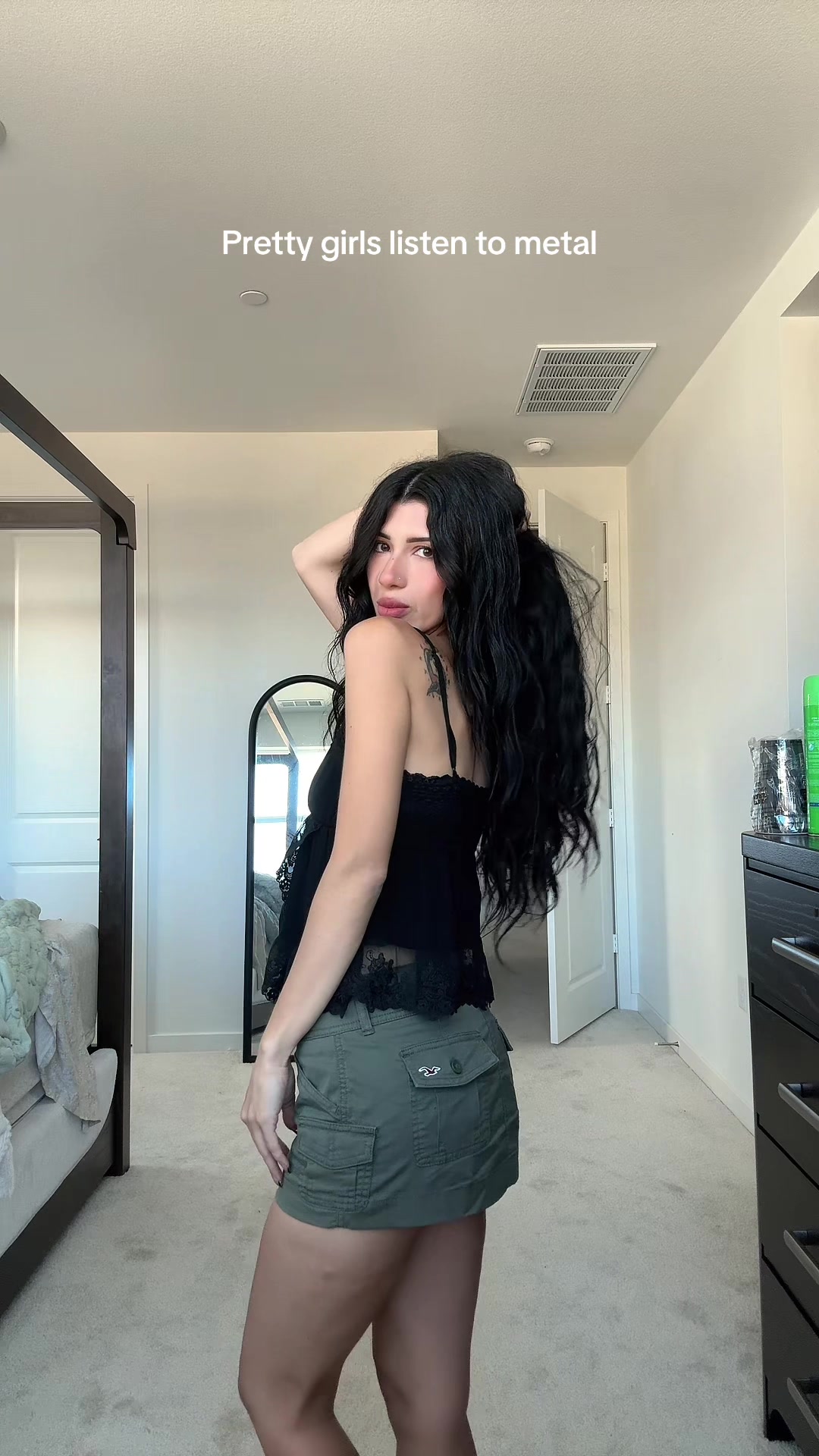 @Nicole