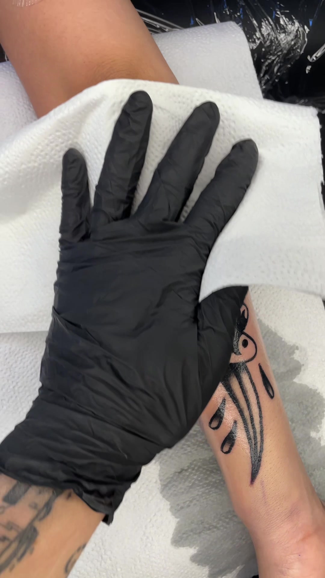 @wallhack_tattoo