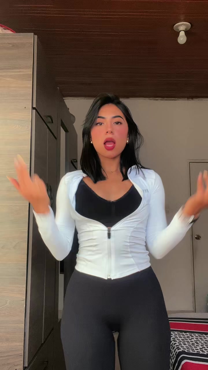 @S&aacute;nchez Yineth