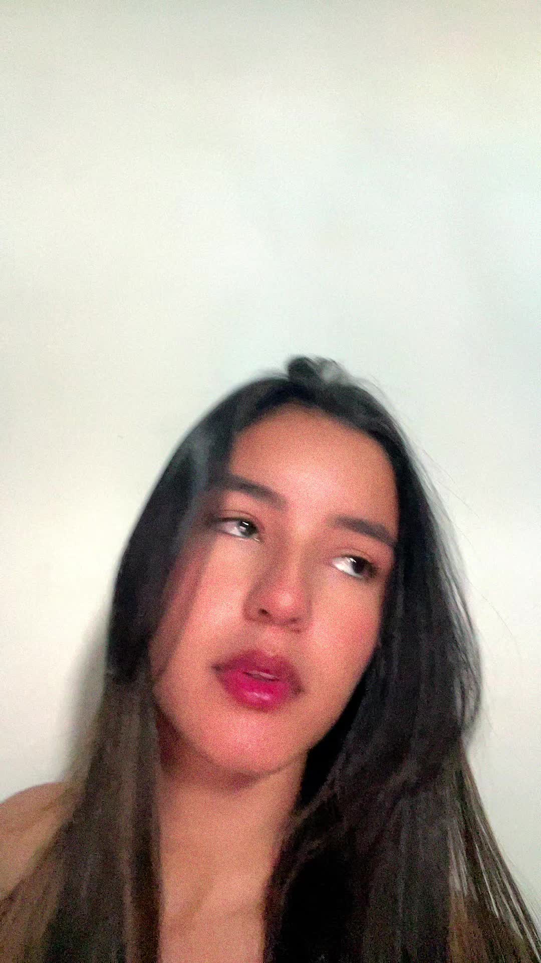 @virllamyrelleoficial