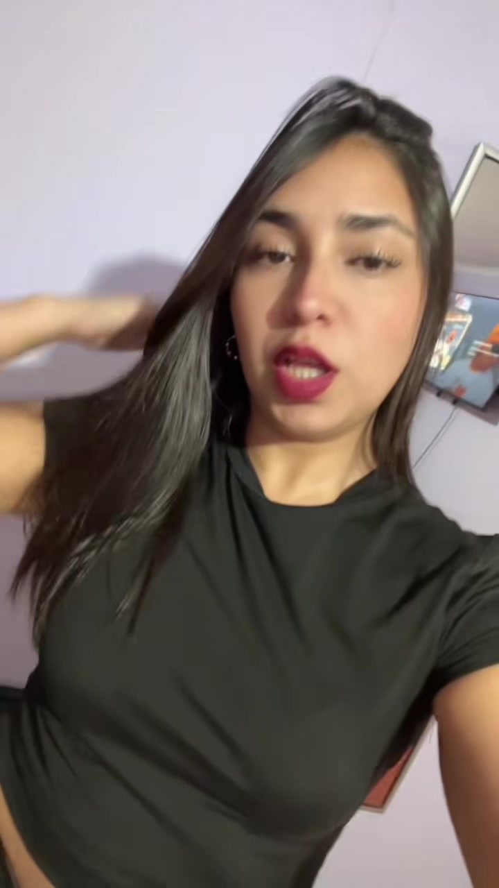 @Javierita_