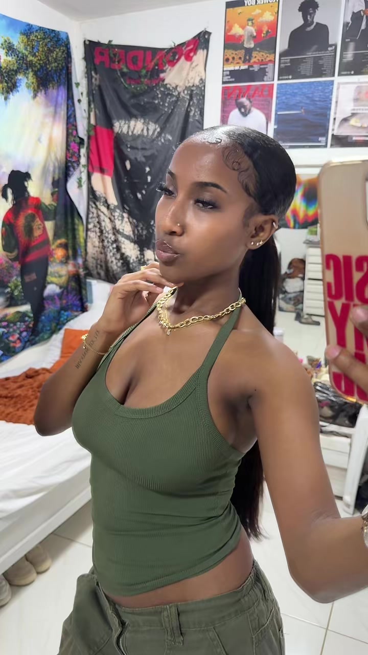 @🤍