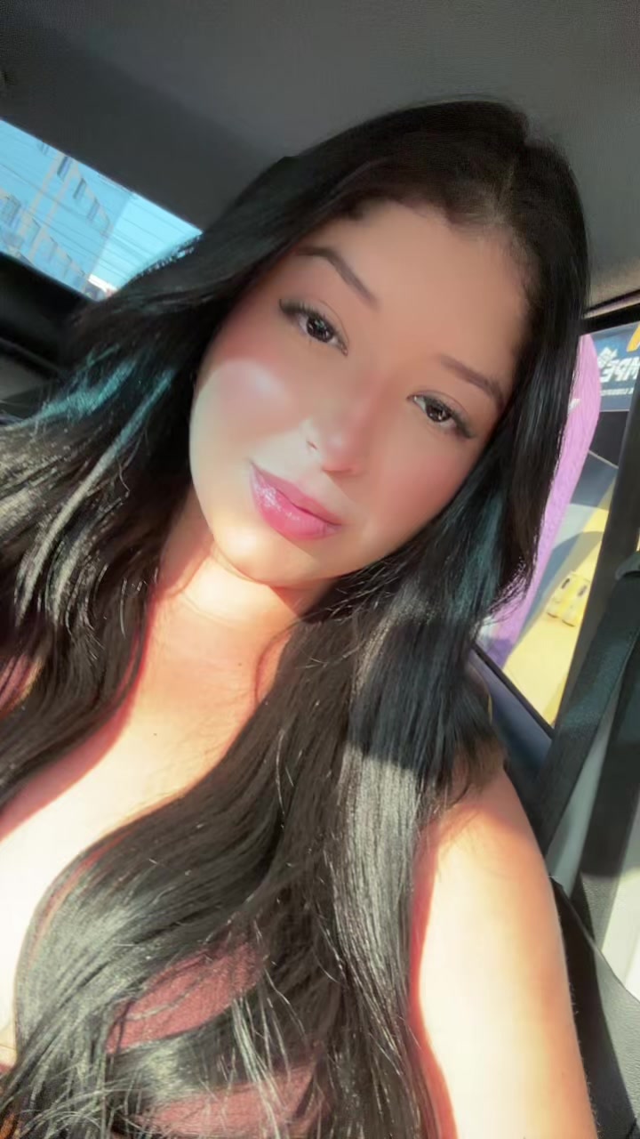 @Karen Larissa