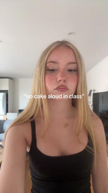 @✂️👯&zwj;♀️