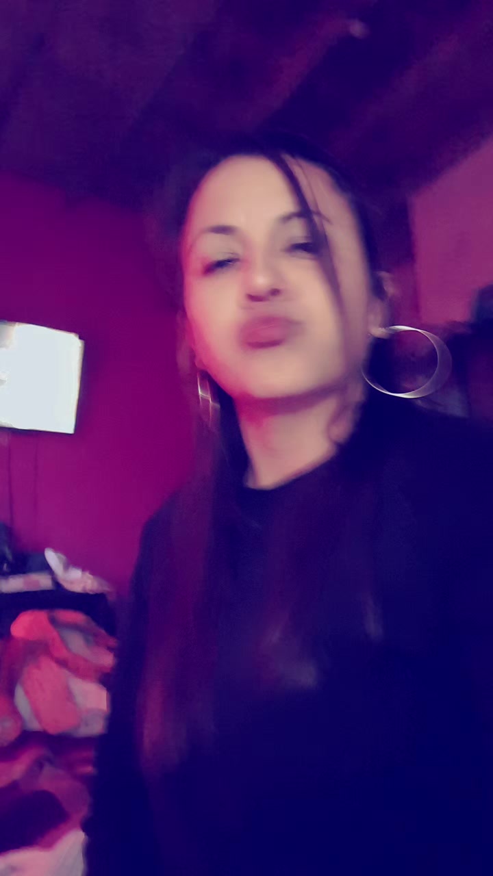 @Yami Gonzalez