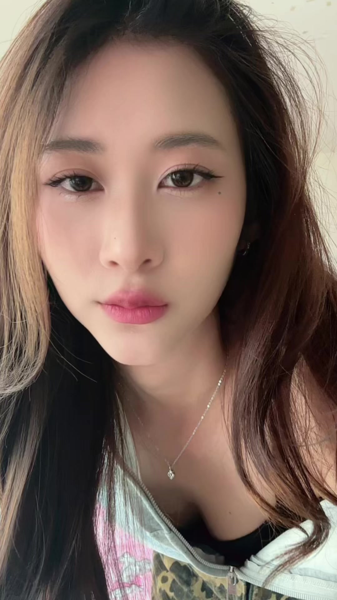 @⋆｡˚ ชาตาง ˚ ༘♡