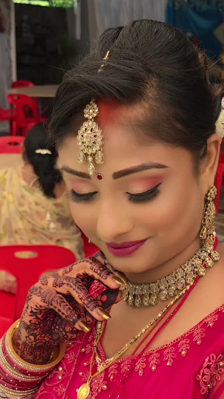 @PoojaJaanvi Makeup Artist