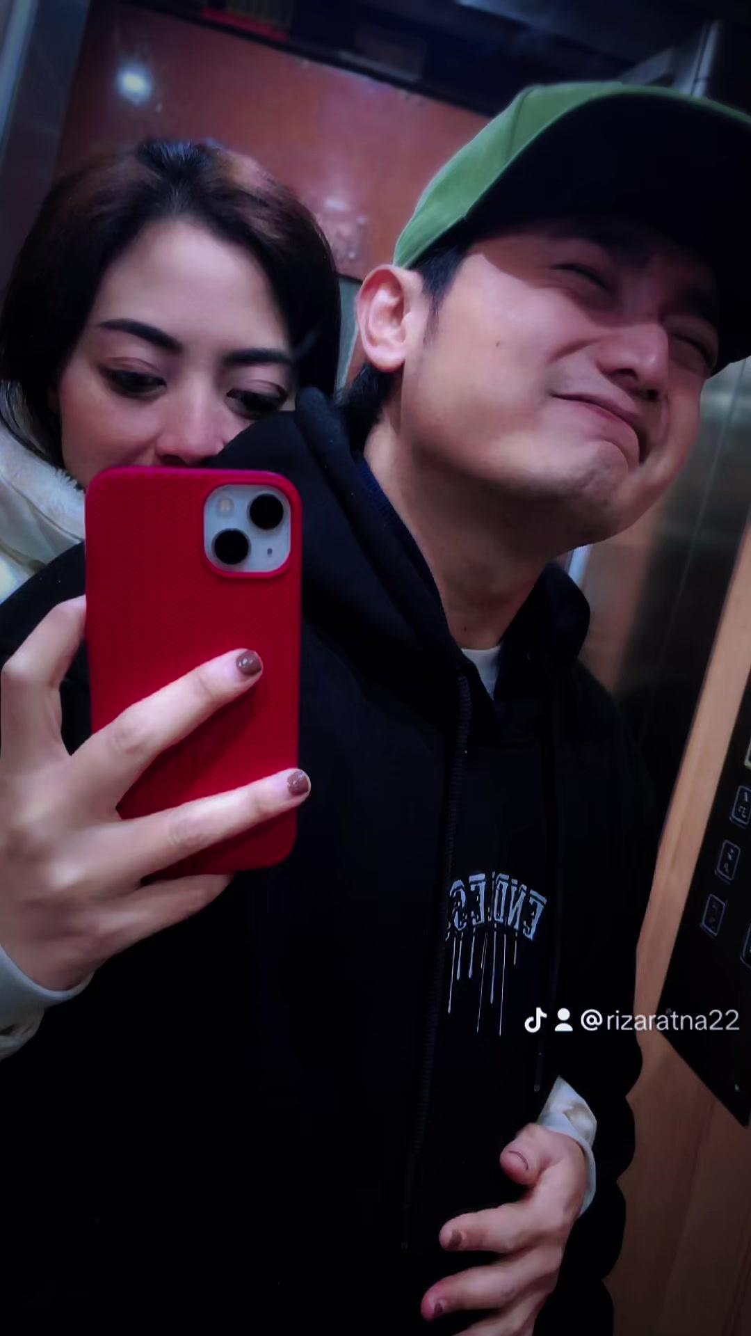 @𝓛𝓪 𝓡𝓲𝓼𝓪